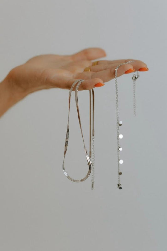 HOW TO CLEAN YOUR JEWELRY