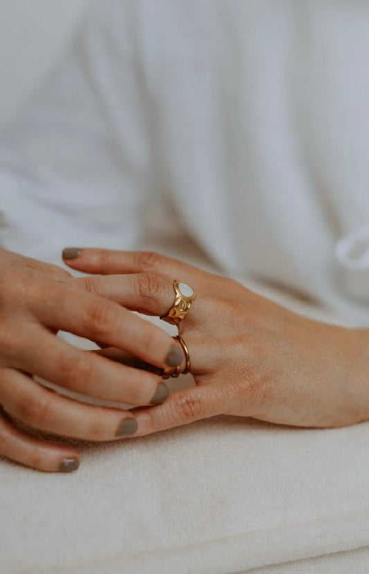 How to Care for Your Stainless Steel Jewelry: A Simple Guide
