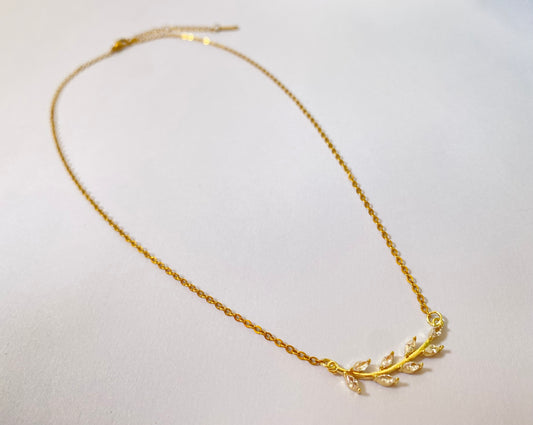 Penelope Necklace - Gold
