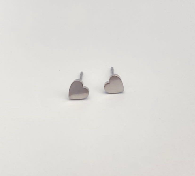 Heart Studs - Silver