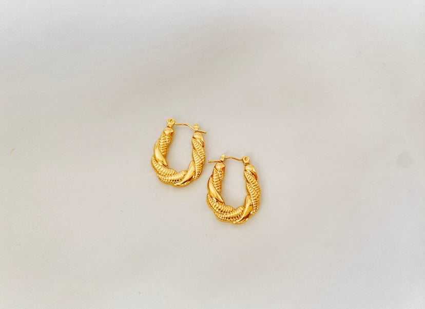 Croissant hoops