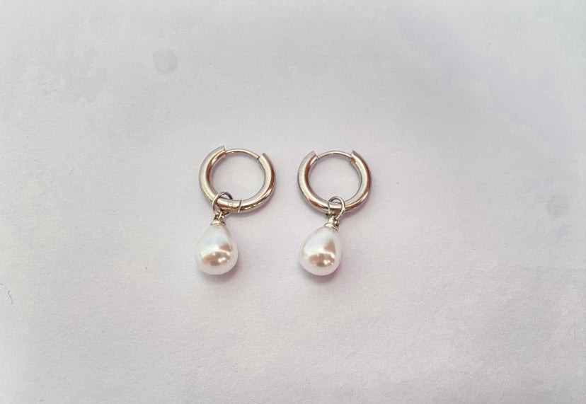 Pearl Drops